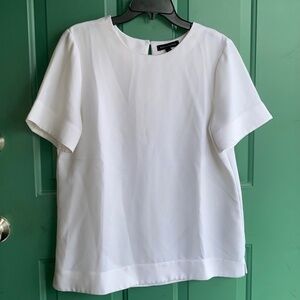 Banana Republic size medium beautiful white top